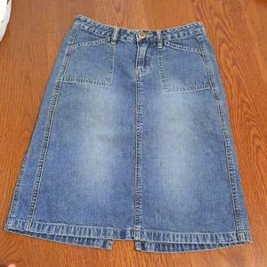 Unionbay Denim Back- Slit pencil skirt  Knee Length Skirt  12 Juniors